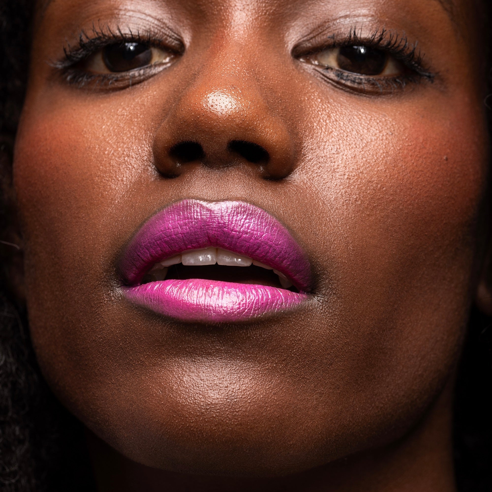 LIPSTICK - ELECTRIC PINK - L84