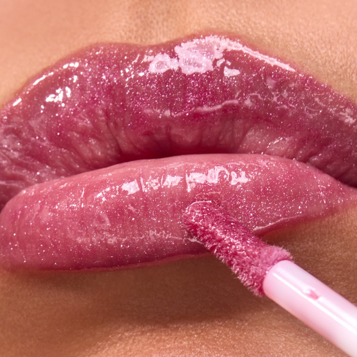 LIP GLOSS - COOL LILAC - LG64