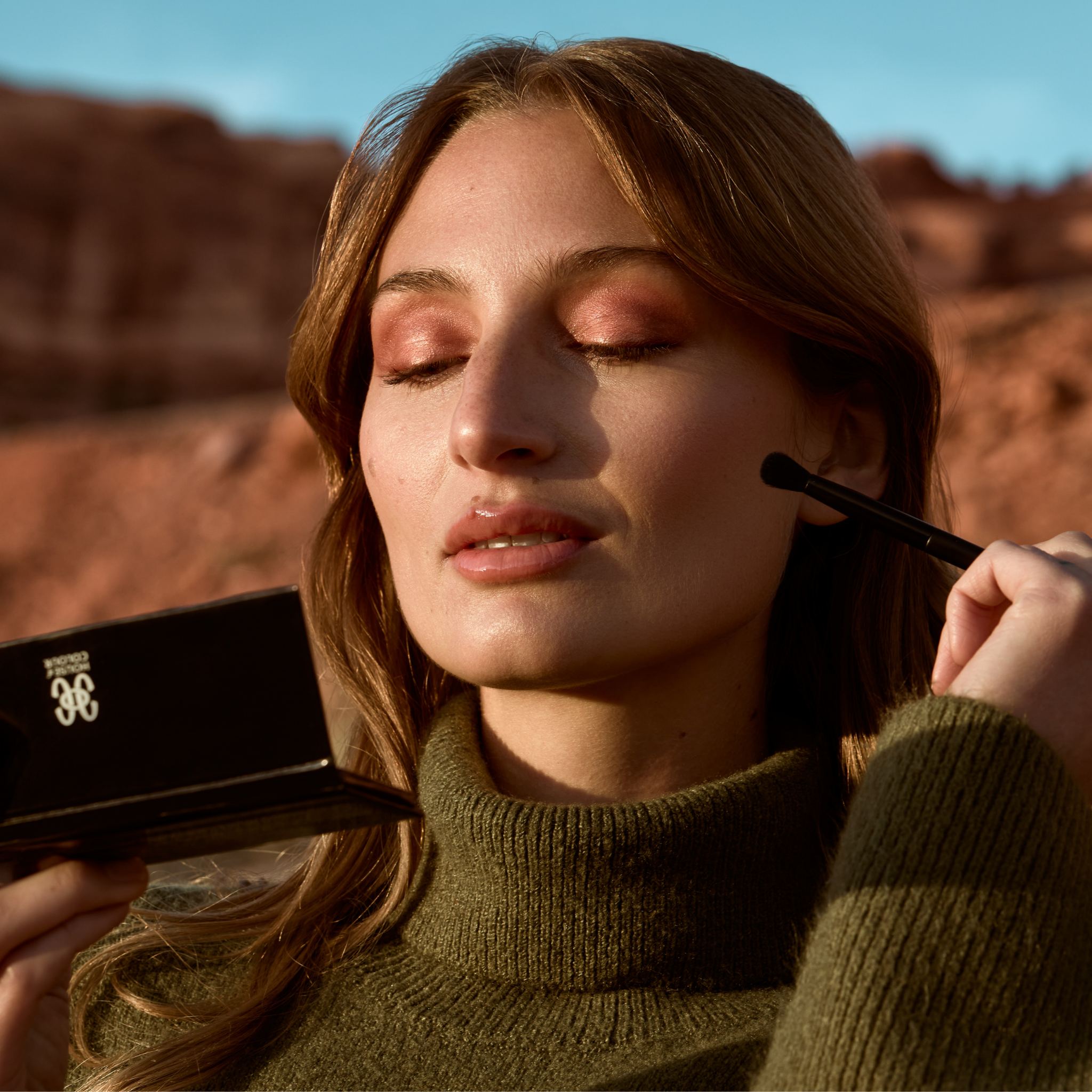 EYESHADOW PALETTE - AUTUMN RICH ROSES - ESCARR